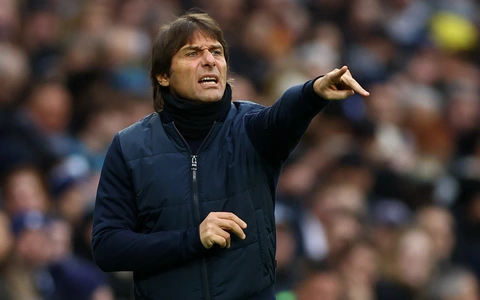 Thành công của Napoli dưới sự dẫn dắt của Conte