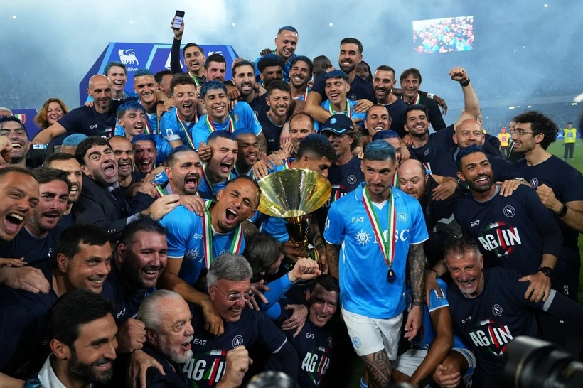 Tầm vóc Conte
